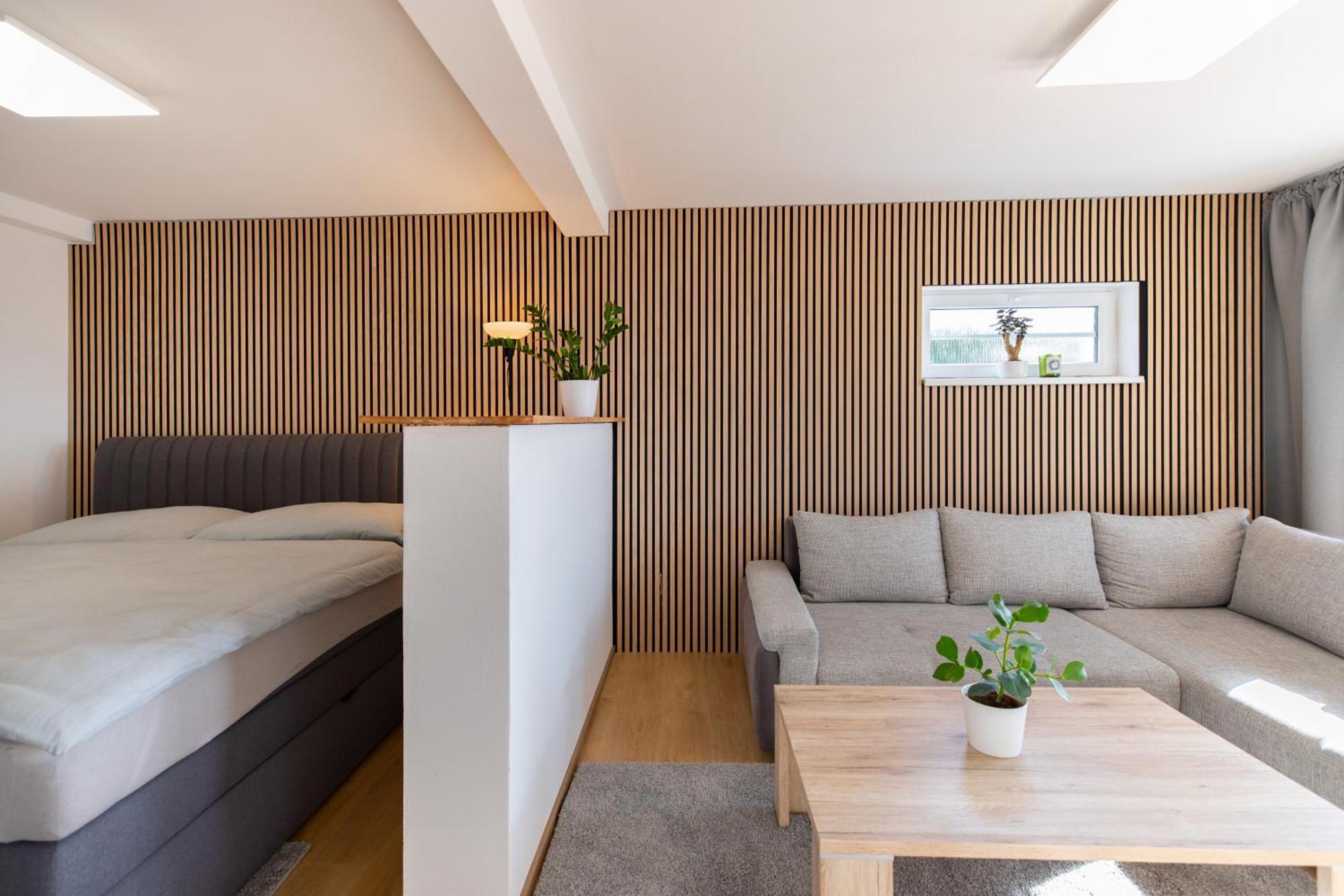 Airport Luxury Apartment & Spa Prague Exterior photo